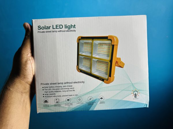 GearUP SFL-100 Solar LED Flood Light - Image 3